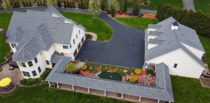 1356 Spruce Street, Suffield