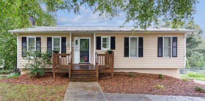 5861 Herinhut Road, Winston Salem