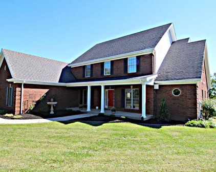 380 Anderson Ln, Shelbyville