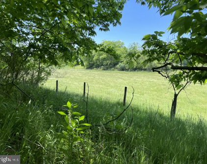 Cumbo Rd, Hedgesville
