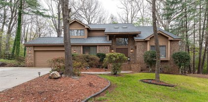 9562 Hunting  Court, Matthews