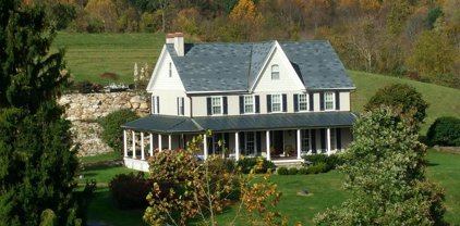 300 Youngs Rd, Coatesville