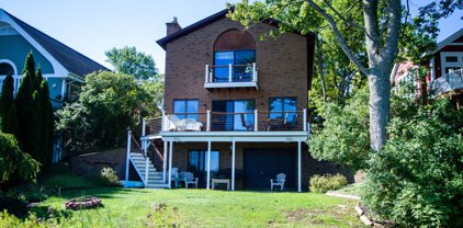 6792 Kitson Drive NE, Rockford