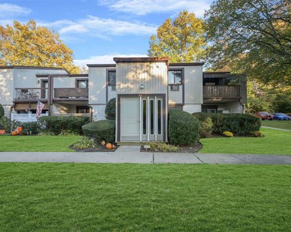 85 Richmond Boulevard Unit ##4A, Ronkonkoma