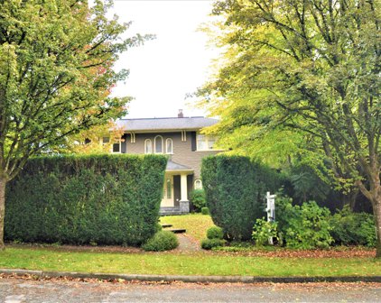 5584 Laburnum Street, Vancouver