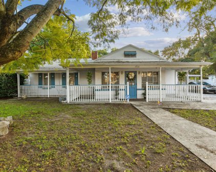 1711 E Giddens Avenue, Tampa