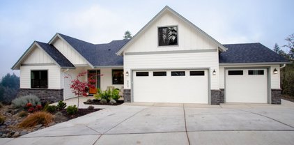 968 S 66TH PL, Springfield
