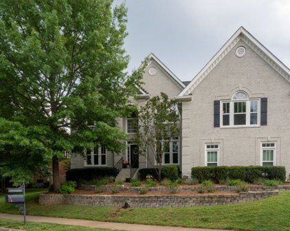233 Sontag Dr, Franklin