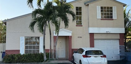 8580 Nw 193rd Ln, Hialeah