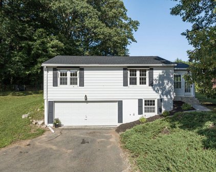 455 Miller St, Ludlow