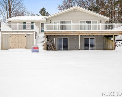 7944 W Pine Grove Beach Drive, Baldwin