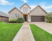 2021 Clearwater Grove Lane, Pearland image