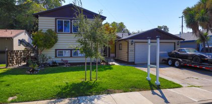 2462 Scanlan PL, Santa Clara