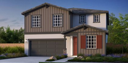 2267 Yuzu Street, Corona