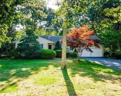 139 Woodhollow Road, Great River