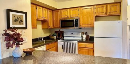 1025 Hancock St Unit 3E, Quincy