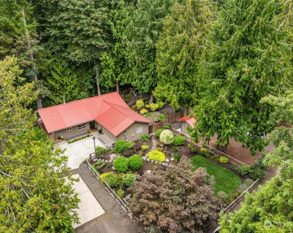 11697 Kirk Avenue NE, Bainbridge Island