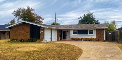 7513 NW 25th Street, Bethany