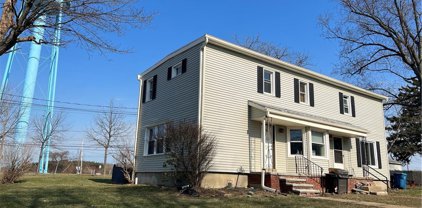 410 Commercial  Street, Farnham-Village-142801