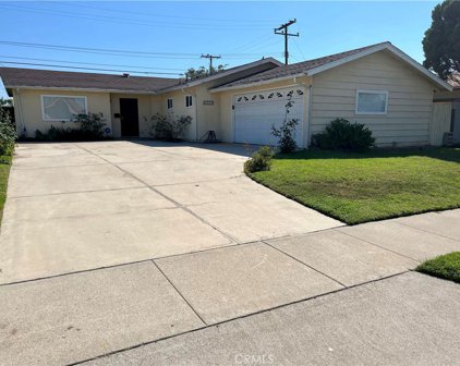 6882 Breeland Drive, Huntington Beach