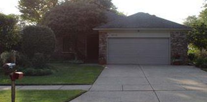 35745 DRAKE, Sterling Heights