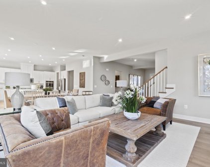 816 Banker Dr Sw, Leesburg