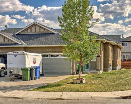 503 East Lakeview Place, Chestermere