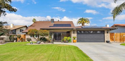 6608 Greensward Way, Bakersfield
