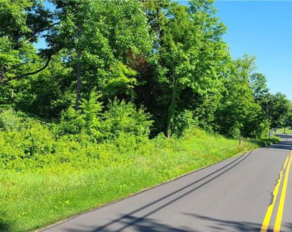 81 Pocono Road, Brookfield