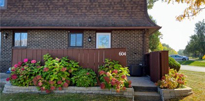 604 Surrey Hill  Way, Henrietta-263200