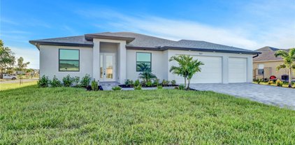 1027 NW 15th Place, Cape Coral