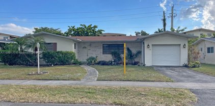 1350 Ne 171st St, North Miami Beach