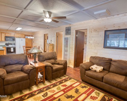 2129 Chevelon Road, Overgaard