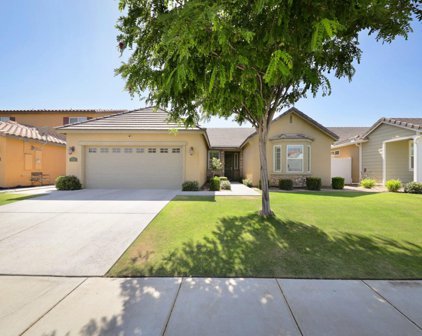 713 White Alder, Bakersfield