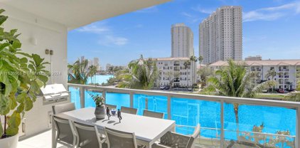 3250 Ne 188th St Unit #207, Aventura