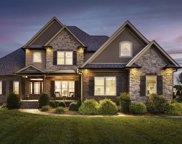82 Pikes Peak Way, Bowling Green image