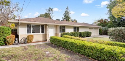 3815 Grove Avenue, Palo Alto