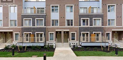 31 Honeycrisp Crescent Unit Th 90, Vaughan