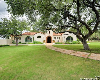 209 Greystone Cir, Boerne