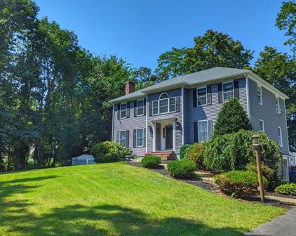14 Earles Row, Wilmington