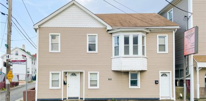 912 Branch  Avenue, Providence