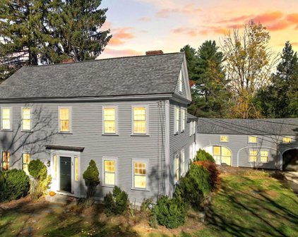 58 Hudson Rd, Sudbury