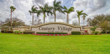 850 Sw 133rd Ter Unit #213B, Pembroke Pines