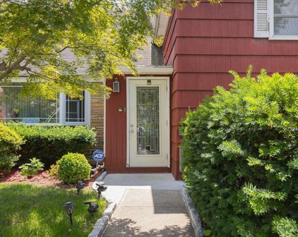 8 Carwall Avenue, Mount Vernon
