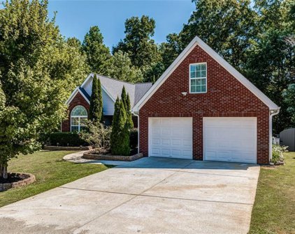 3873 ROXBERRY HILL Lane, Buford