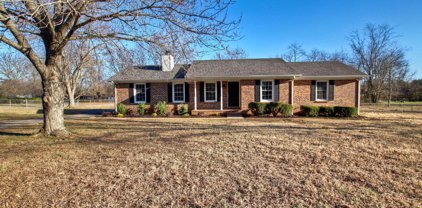588 Foxfire Ct, Murfreesboro