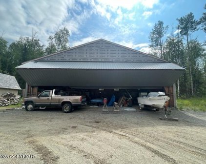13616 N Propwash Road, Willow
