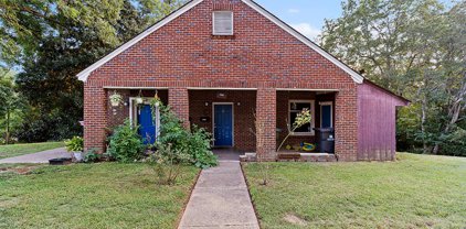 1103 North Main Street, Abbeville