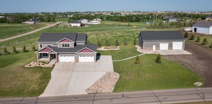 7302 Country Hills Drive, Bismarck