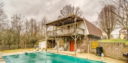 398 Frontier Ln, Ashland City